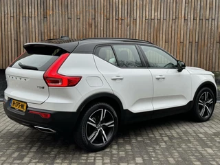 Volvo XC40 Volvo XC40 1.5 T5 Twin Engine R-Design Automaat | Adaptieve cruise control | Navigatiesysteem | Apple CarPlay | Premium kleur | Trekhaak uitklapbaar | LED verlichting | Parkeersensoren achter - afbeelding nr 2