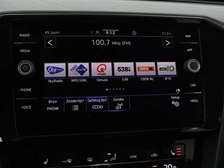 Volkswagen Passat Volkswagen Passat 1.4 TSI GTE | Stoel & stuurverwarming | Camera | Carplay | Trekhaak | Adaptive cruise | Standkachel | Navigatie | Full LED - afbeelding nr 28