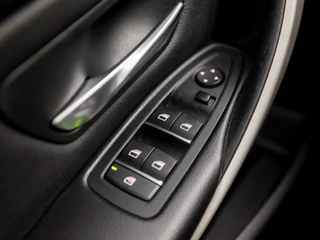BMW 3 Serie Automaat (NAVIGATIE, DEALER ONDERHOUDEN, CLIMATE, LEDEREN SPORTSTOELEN, PARKEERSENSOREN, CRUISE, NIEUWE APK, NIEUWSTAAT) - afbeelding nr 22