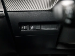 Peugeot 208 (GROOT NAVI, APPLE CARPLAY, KEYLESS START, CRUISE, CLIMATE, ELEK PAKKET, PARKEERSENSOREN, NIEUWE APK, NIEUWSTAAT) - afbeelding nr 21