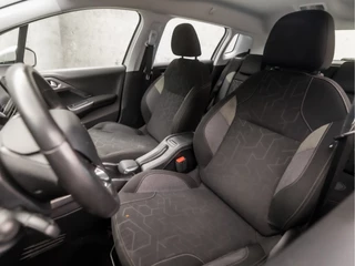 Peugeot 2008 (NAVIGATIE, CRUISE, PARKEERSENSOREN, TREKHAAK, SPORTSTOELEN, ELEK PAKKET, XENON, NIEUWSTAAT) - afbeelding nr 13