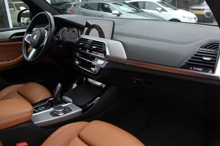 BMW X3 BMW X3 xDrive30i High Exe. M Sport / Trekhaak / Panoramadak / 360Camera / Head-up / Keyless / 20'' / Leder / Navigatie / ACC / Dodehoek / DAB / Stoelverwarming - afbeelding nr 13