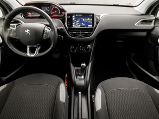 Peugeot 208 Peugeot 208 1.2 e-VTi Sport Automaat (NAVIGATIE, GETINT GLAS, LM VELGEN, SPORTSTOELEN, CRUISE, PARKEERSENSOREN, NIEUWE APK, NIEUWSTAAT) - afbeelding nr 6