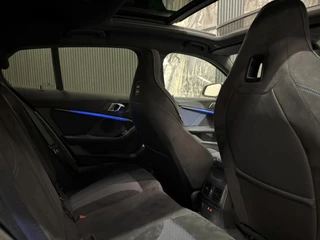 BMW 1 Serie BMW 1-serie 118i M-pack |PANO|SFEER|ALCANTARA|MEMORY - afbeelding nr 34