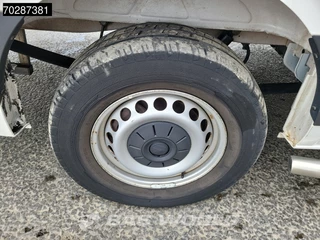 Volkswagen Crafter Volkswagen E-Crafter 136pk Elektrisch 115km WLTP 36kWh L3H3 LED Navi Airco Cruise Camera Parkeersensoren L2H2 12m3 Airco Cruise control - afbeelding nr 26