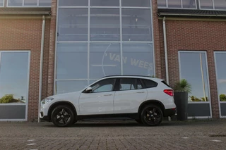 BMW X1 ➡️ BMW X1 sDrive18i F48 Executive | 2e eigenaar | Trekhaak | Sportstuur | DAB | Navi | PDC | Cruise-control | Climate | 140 pk | Automaat | 17 inch | Bluetooth | - afbeelding nr 5