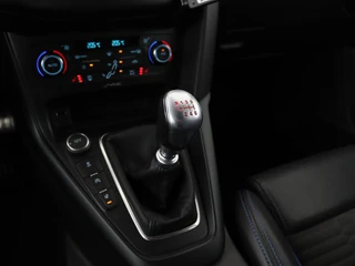 Ford Focus Ford Focus 2.0 ST-3 | Stoel & stuurverwarming |  Recaro sportstoelen | Xenon | Bluetooth | Climate control | Half leder | Cruise control - afbeelding nr 12