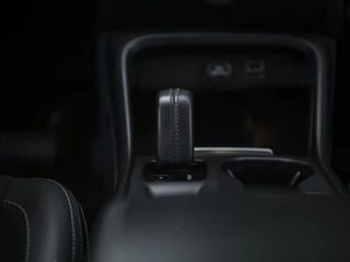 Volvo XC40 Volvo XC40 1.5 T3 Momentum Pro | Intellisafe ProLine & Surround | Audio Line | El. achterklep | Navi + Apple Carplay & Android Auto | Stoelverwarming | PDC V+A + Camera achter | Full LED | Draadloos opladen - afbeelding nr 31