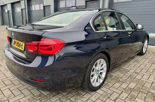 BMW 3 Serie BMW 3-serie 330e 252pk Centennial High Executive | Plug In Hybride | Lage KM NAP ! | Luchtvering | Compleet | NL Auto & Dealeronderhouden | - afbeelding nr 10