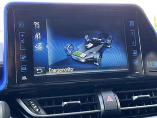 Toyota C-HR Toyota C-HR 1.8 Hybrid Dynamic Adaptive Cruise control Climate control Achteruitrijcamera Parkeersensoren Navigatie - afbeelding nr 34
