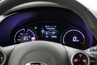Kia e-Soul Kia e-Soul ExecutivePlusLine 27 kWh - Carplay, Camera, Panorama, Stoelverw. - afbeelding nr 16