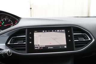Peugeot 308 Peugeot 308 SW 1.6 BlueHDI Premium*PANO*CRUISE*NAVI*ECC* - afbeelding nr 15