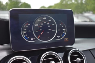 Mercedes-Benz C-Klasse Mercedes-Benz C-klasse Cabrio AMG 63 S HUD Memory Koeling ACC Lane VOLL - afbeelding nr 32