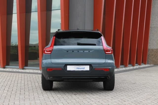 Volvo XC40 Volvo XC40 T5 Recharge R-Design | Parkeercamera | Stoelverwarming | Pilot Assist | Glossy Black | Keyless - afbeelding nr 4
