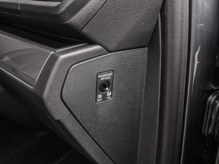 Volkswagen Caravelle | 2X ELECTRISCHE SCHUIFDEUR | STANDKACHEL | CUSTOM STUURWIEL | ALCANTARA HEMEL | - afbeelding nr 87