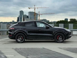Porsche Cayenne Porsche Cayenne 3.0 | Pano | HUD | BOSE | 360 | Sport chrono - afbeelding nr 9