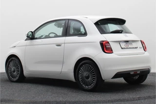 Fiat 500e Fiat 500e Icon 42 kWh Virtual Cockpit, Climate, Camera, Apple Carplay, Cruise, DAB, USB, 16'' - afbeelding nr 3