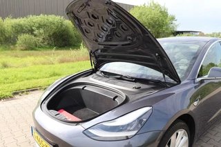 Tesla Model 3 Tesla Model 3 Long Range AWD 75 kWh autopilot dual motor leder panodak dab memory seats stoelverwaming v+a - afbeelding nr 8