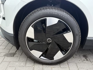 Volvo EX30 Volvo EX30 Extended Plus CARGO Nieuwprijs €40.380,- Ex. - afbeelding nr 8
