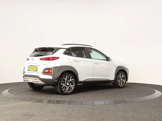 Hyundai Kona Hyundai Kona 1.6 GDI HEV Fashion I Hybride I Navigatie I Automaat | 18 Inch - afbeelding nr 2
