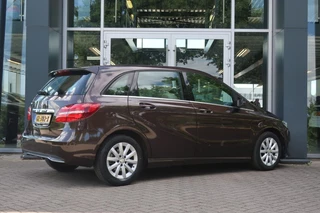 Mercedes-Benz B-Klasse Mercedes-Benz B-Klasse 180, Trekhaak, Lederen Bekleding, Navi, LED, etc. - afbeelding nr 4