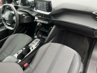 Peugeot e-2008 Peugeot e-2008 EV Allure Pack 50 kWh 136PK STOELVERW CARPLAY - afbeelding nr 2