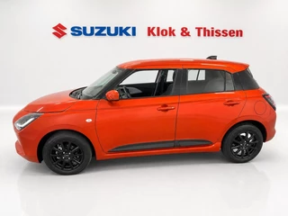Suzuki Swift fabrieksgar. t/m 02-12-2035 1.2 Comfort Sm.Hyb. HYAKU Excl. BTW € 19.500,- Super Luxe