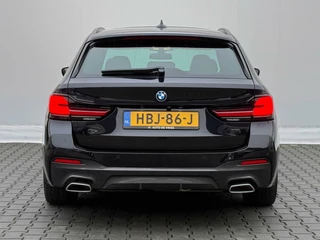 BMW 5 Serie BMW 5-serie Touring 530e M-Sport | Panoramadak | Leder | Driving Assist Prof | Trekhaak - afbeelding nr 21