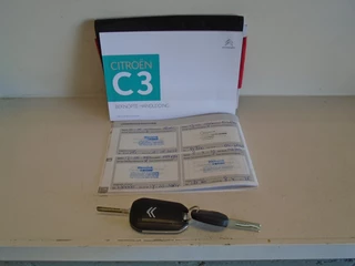 Citroën C3 Citroën C3 1.2 PT FEEL EDITION met nieuwe motor !! - afbeelding nr 2