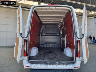 Mercedes-Benz Sprinter Mercedes Sprinter 315 CDI Automaat L2H2 LED Trekhaak Navi Airco Cruise Camera MBUX L2 10m3 Airco Trekhaak Cruise control - afbeelding nr 6