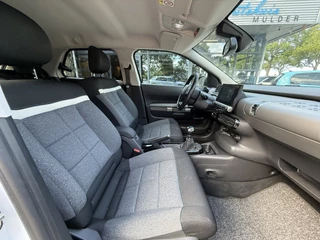 Citroën C4 Cactus Citroën C4 Cactus 1.2 PureTech Shine/Keyless/Cruise/Camera/Apple Carplay/Android Auto - afbeelding nr 4