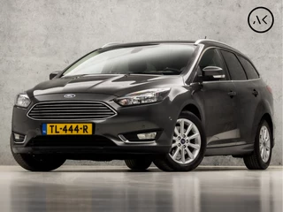 Ford Focus 150Pk (APPLE CARPLAY, GROOT NAVI, CLIMATE, CAMERA, KEYLESS, GETINT GLAS, SPORTSTOELEN, PARKEERSENSOREN, CRUISE, TREKHAAK, NIEUWE APK, NIEUWSTAAT) - afbeelding nr 1