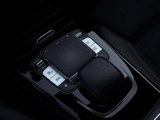 Mercedes-Benz CLA Mercedes-Benz CLA-klasse 180 Aut. Business Sol. AMG | Navi | Camera | Sportstoelen | - afbeelding nr 24