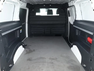 Volkswagen ID. Buzz Cargo Volkswagen ID. Buzz Cargo 77 kWh 204pk Trekhaak 3zits LED Cruise control Navigatie/ Apple Carplay Achterklep - afbeelding nr 4