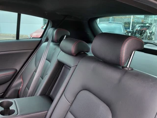 Kia Sportage 1.6 T-GDI 177pk Automaat GT-Line | Navi | Apple Carplay+Android Auto | Clima | Cruise | UBL Sound | Panorama Schuifdak | Led Koplampen | Keyless Entry | Pdc V+A+Camera | Privacy Glass |19''lm - afbeelding nr 28