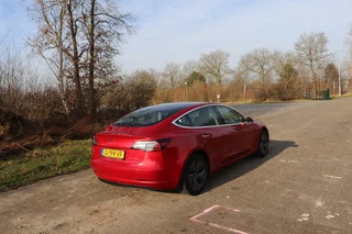 Tesla Model 3 Tesla Model 3 Long Range AWD 75 kWh dual motor autopilot memory seats panodak dab stoelverwarming v+a - afbeelding nr 3