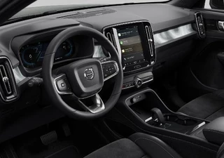 Volvo C40 Volvo C40 Extended Range Ultimate 82 kWh Pixel Led 20 Inch | Panorama dak | Led pixel koplampen - afbeelding nr 3