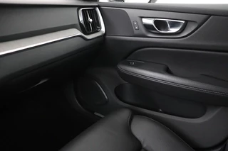 Volvo V60 Volvo V60 2.0 T8 Recharge AWD Inscription | Leder |  Stoelverwarming | Camera | Carplay | Memory | Adaptive cruise | Keyless | Full LED - afbeelding nr 20