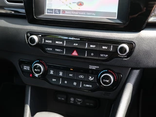 Kia Niro Kia Niro 1.6 GDi Hybrid DynamicLine I Trekhaak I Navi I Camera - afbeelding nr 10