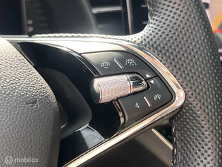 Škoda Kamiq Skoda Kamiq 1.5 TSI ACT Monte Carlo|virtual|ACC|pano|trekhaak - afbeelding nr 31