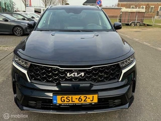 Kia Sorento Sorento 1.6T 267pk PHEV Hybrid 7 Pers. 4WD Automaat Edition , 55 km volledig elektrisch rijden hierna hybride aandrijving. Trekhaak , Navi , Apple Carplay - Android Auto , Parkeerhulp Voor& Achter . Stoel & Stuur verwarming , 7 jaar fabrieksgarantie - afbeelding nr 8