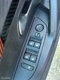Peugeot 2008 Peugeot 2008 1.2 PureTech Active Pack - afbeelding nr 5