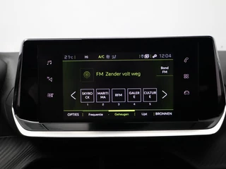 Peugeot 208 Peugeot 208 1.2 PT 100 Allure | Navigatie | Cruise control | Apple carplay - afbeelding nr 32