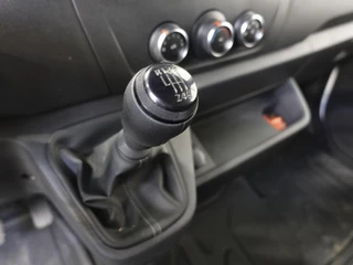 Renault Master Renault Master T35 2.3 dCi 145PK Energy Bakwagen Meubelbak Laadklep Zijdeur Airco Cruise control Navigatie - afbeelding nr 30