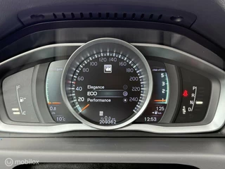 Volvo XC70 Volvo XC70 2.0 D4 FWD Geartronic-8 Polar+ Sensus Navi/Adap.CC/Xenon/Harman-Kardon/Driver Support - afbeelding nr 29