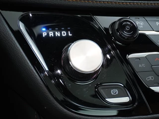 Chrysler Pacifica Chrysler Pacifica 3.6 V6 Hybrid 7 PERSOONS | ZEER LUXE UITGERUST | PANO | 360 CAMERA | LEDER+ STOELVENTILATIE+STOELVERWARMING - afbeelding nr 52