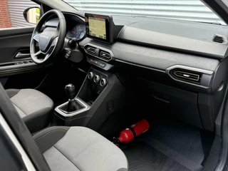Dacia Jogger Dacia Jogger 1.0 TCe LPG G3 Airco Camera 7 Persoons Carplay Cruise Led Pdc Vol Opties Bouwjaar 2023 Nieuwstaat - afbeelding nr 2