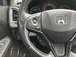Honda HR-V Honda HR-V 1.5 i-VTEC Executive | navigatie | panoramadak | trekhaak | camera | stoelverwarming | all season banden - afbeelding nr 27