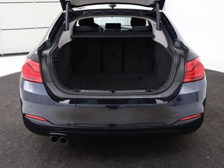 BMW 4 Serie BMW 4-serie Gran Coupé 420i Sport Line | Stoelverwarming | Full LED | Sportstoelen | Bluetooth | Climate control | Parkeerhulp | Cruise control - afbeelding nr 10