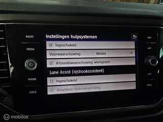 Volkswagen T-Roc Volkswagen T-Roc 1.5 TSI Sport R Line/ ACC/ Virtual/ Park.hulp - afbeelding nr 39
